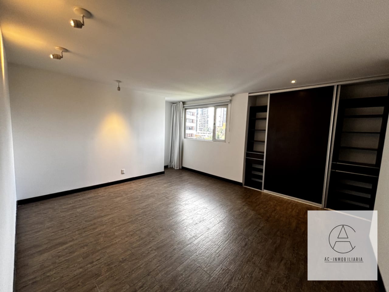Apartamento amplio en Attica 2 — Apartamento en Alquiler en Attica II, Zona 14, Guatemala, Ciudad — foto 10 de 15