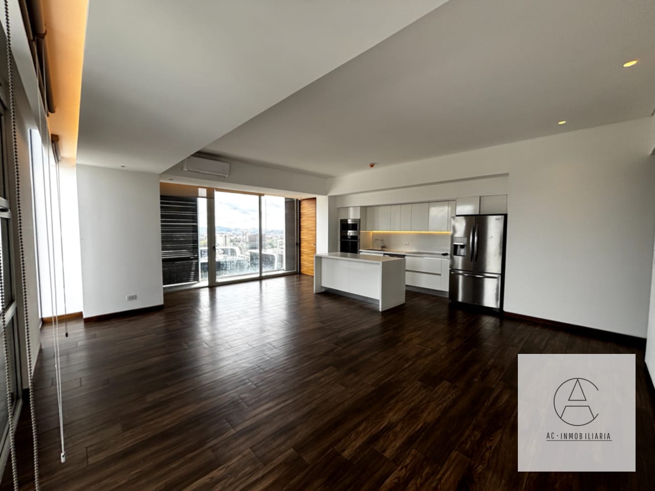 Apartamento en renta en AVIA, zona 10 — Apartamento en Alquiler en Avia, Zona 10, Guatemala, Ciudad — foto 14 de 15