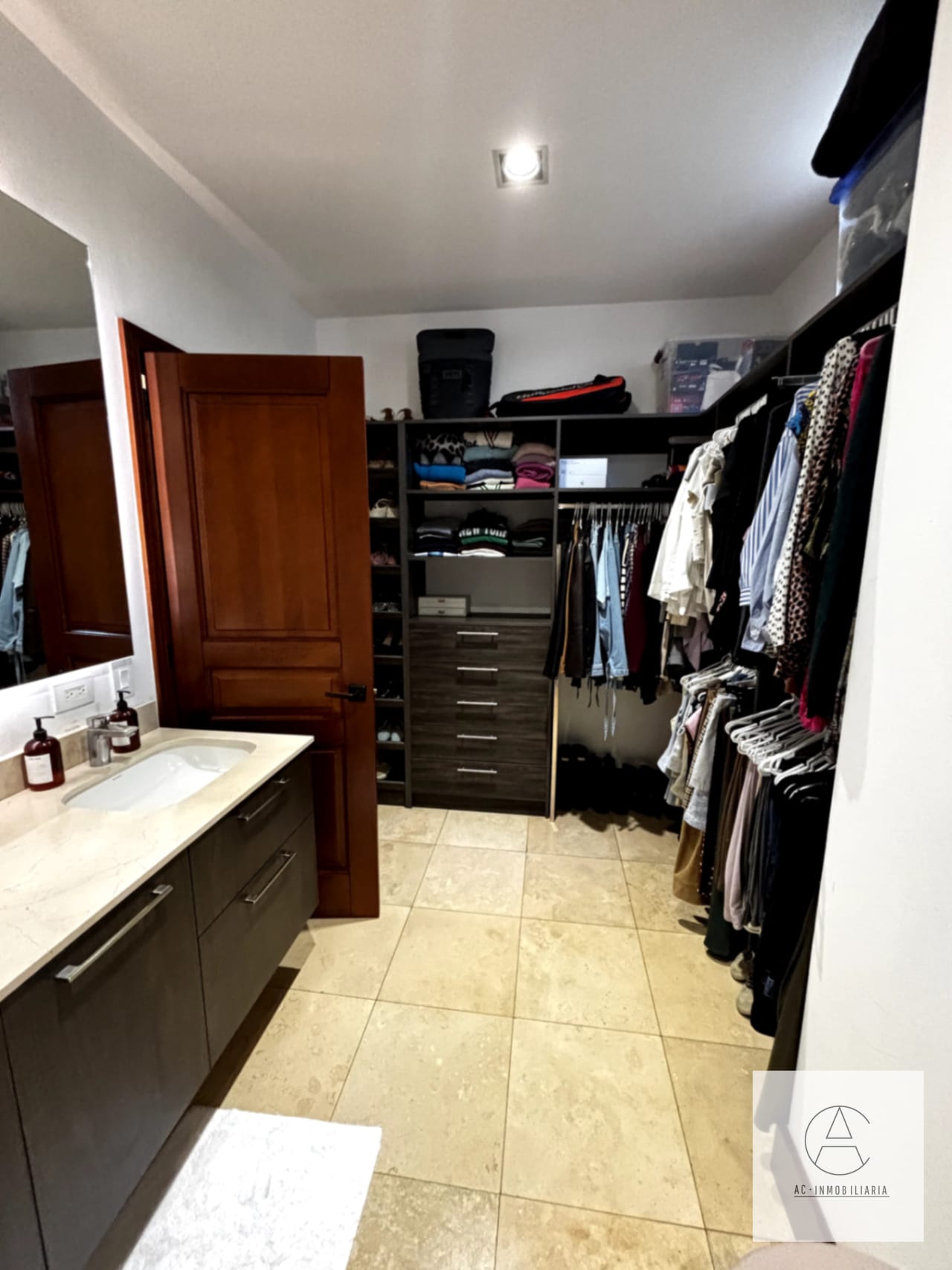 Espectacular apartamento en venta en ITACA, zona 15 vh1 — Apartamento en Venta en Itaca, Zona 15, Guatemala, Ciudad — foto 16 de 17
