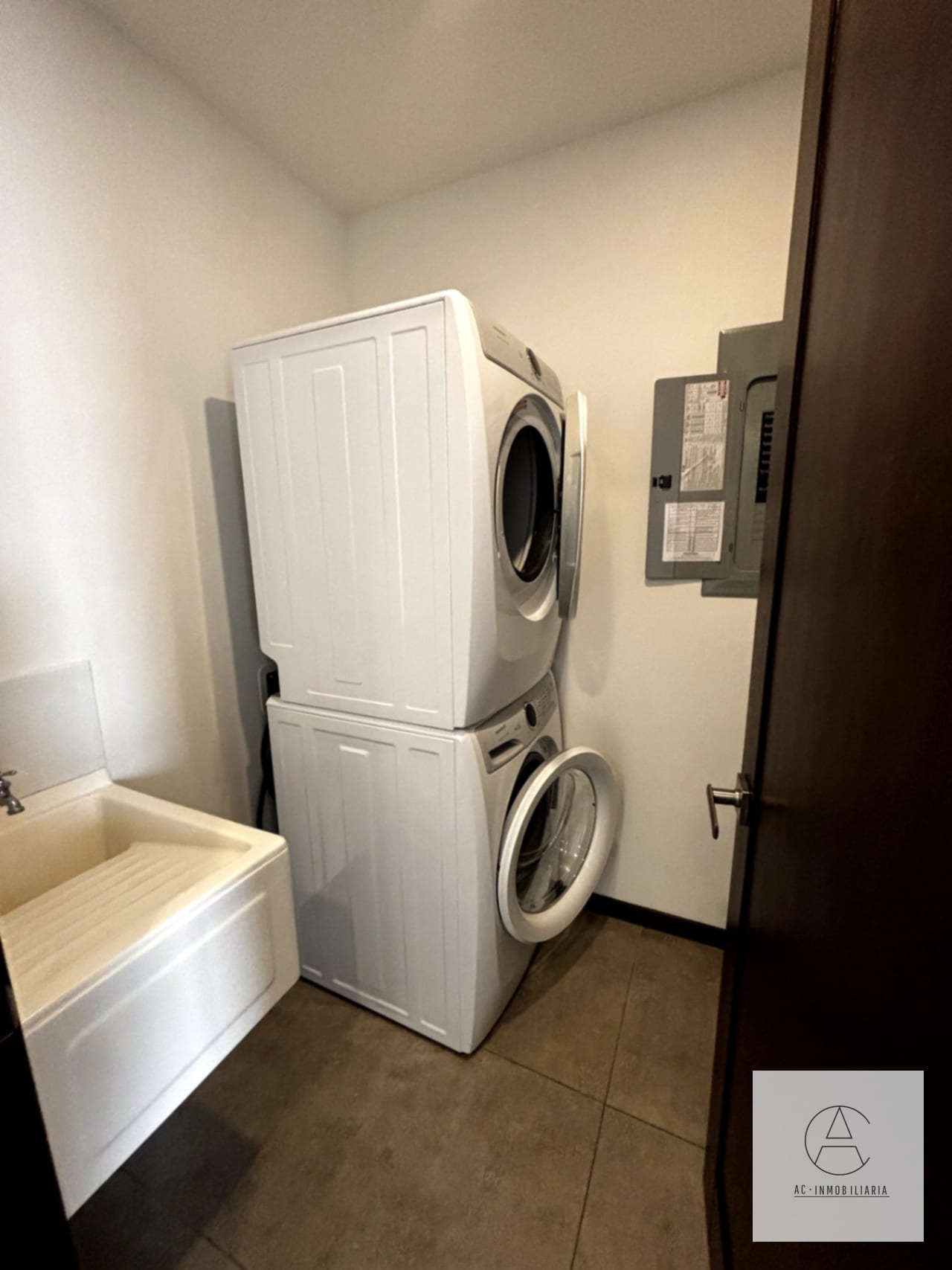 Apartamento en venta en Albero San Lazaro, zona 15 — Apartamento en Venta en Albero San Lazaro, Zona 15, Guatemala, Ciudad — foto 2 de 17