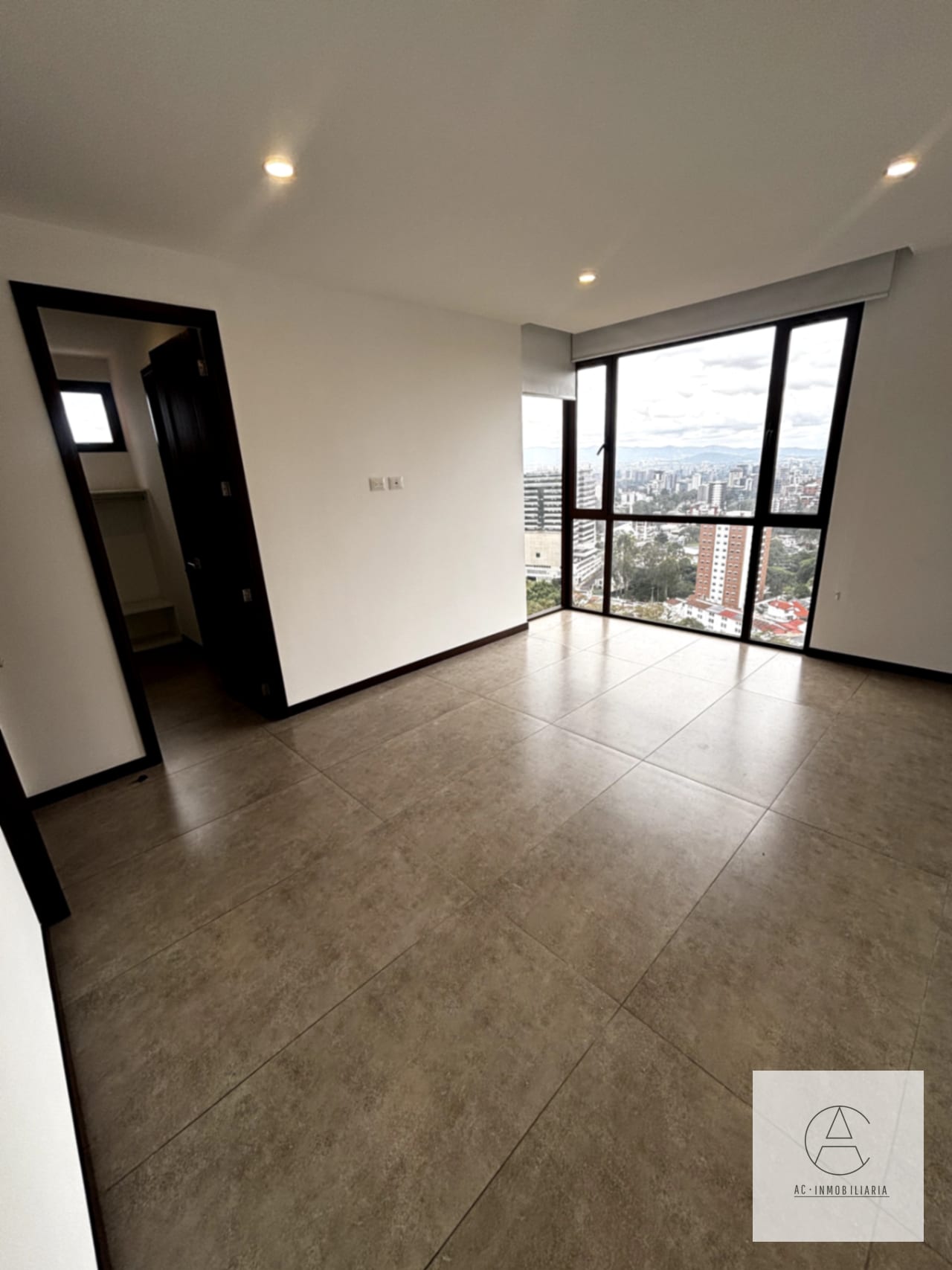 Apartamento en venta en Albero San Lazaro, zona 15 — Apartamento en Venta en Albero San Lazaro, Zona 15, Guatemala, Ciudad — foto 8 de 17