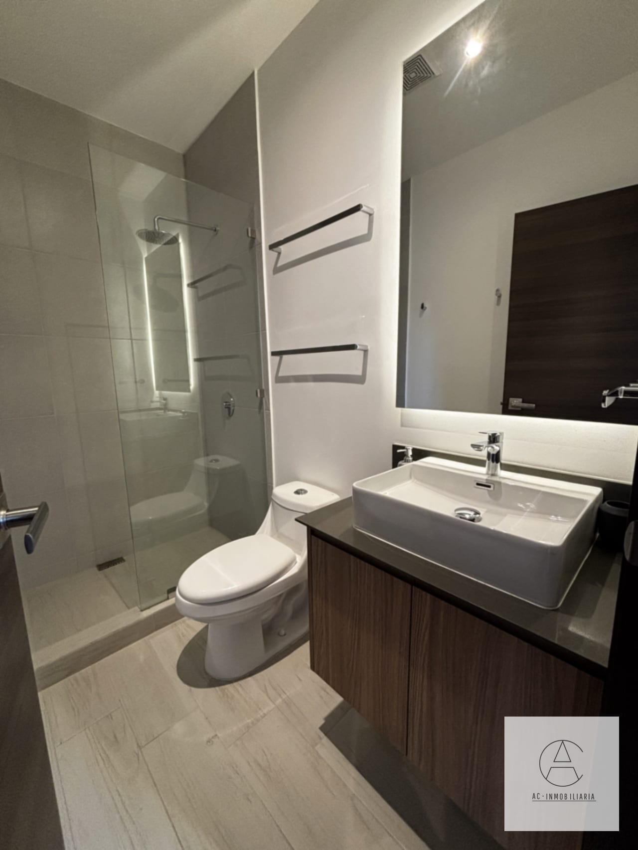 Apartamento con terraza en renta, Spazio, zona 16 — Apartamento en Alquiler en Zona 16, Guatemala, Ciudad — foto 4 de 17