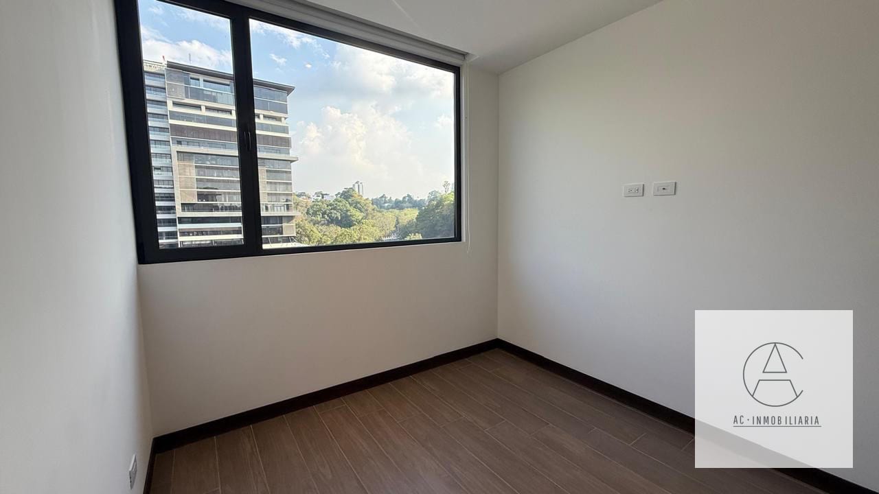 Apartamento con terraza en renta, Spazio, zona 16 — Apartamento en Alquiler en Zona 16, Guatemala, Ciudad — foto 16 de 17