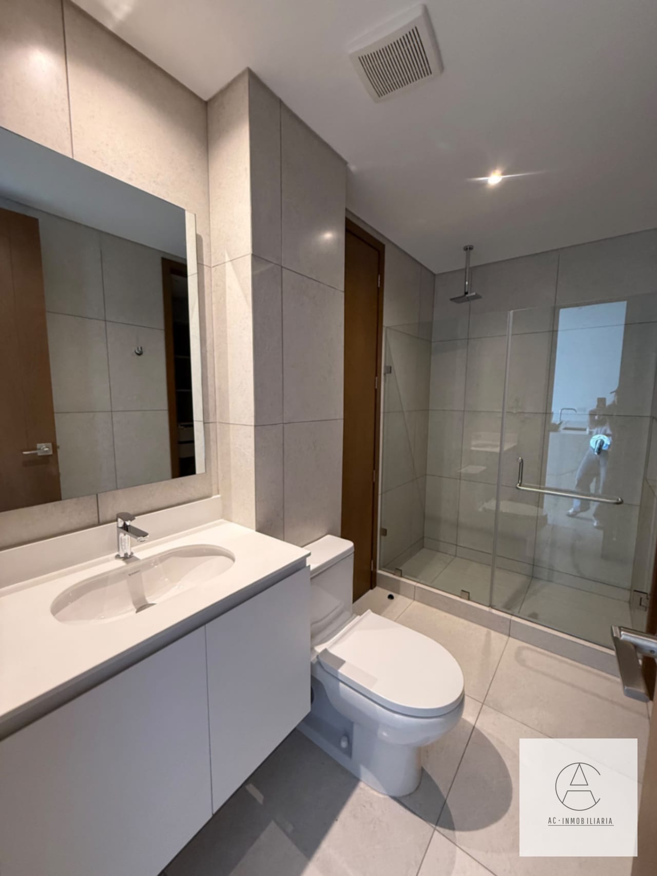 Apartameto en renta para estrenar, en Ferre 10 — Apartamento en Alquiler en Zona 10, Guatemala, Ciudad — foto 5 de 17