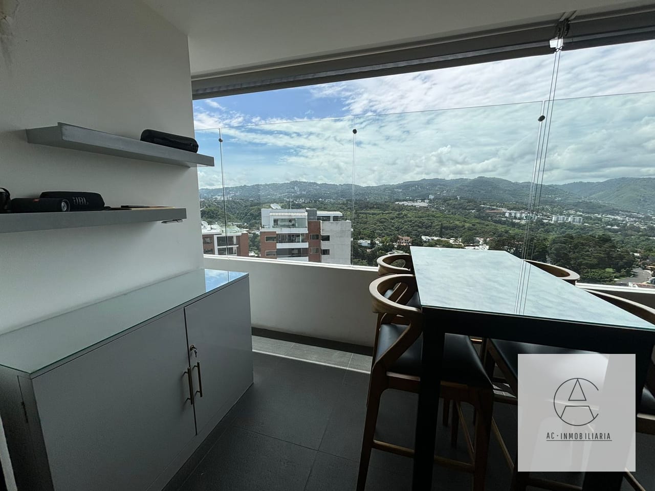 Apartamento en renta en Lantana, zona 14 — Apartamento en Alquiler en Zona 14, Guatemala, Ciudad — foto 5 de 17