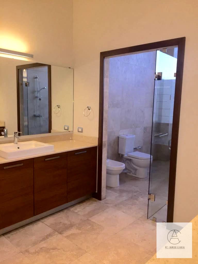 Apartamento de 2 niveles y jardín en renta, zona 14 — Apartamento en Alquiler en Matisse, Zona 14, Guatemala, Ciudad — foto 7 de 11