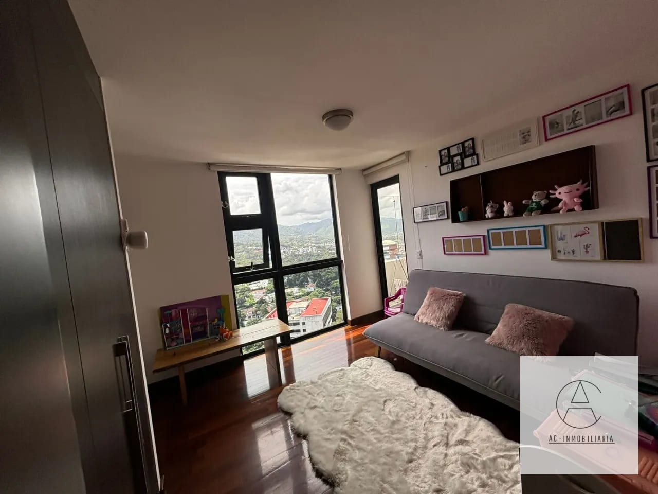 Apartamento en Renta, Lantana zona 14 — Apartamento en Alquiler en Lantana, Zona 14, Guatemala, Ciudad — foto 4 de 17