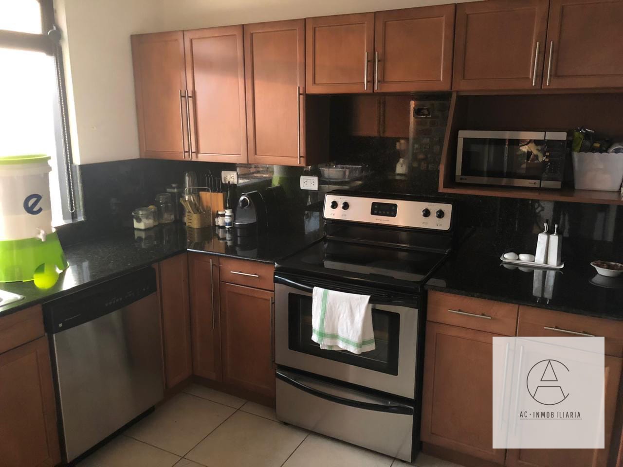 Apartamento en alquiler — Apartamento en Alquiler en Zona 14, Guatemala, Ciudad — foto 4 de 9