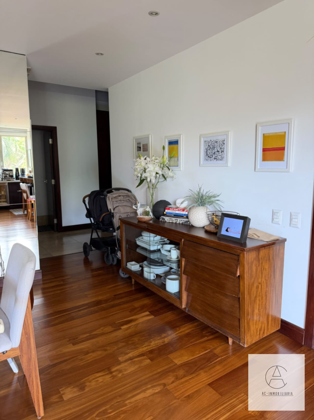 Apartamento en renta en zona 14. — Apartamento en Alquiler en Tiffany Cañada, Zona 14, Guatemala, Ciudad — foto 2 de 17