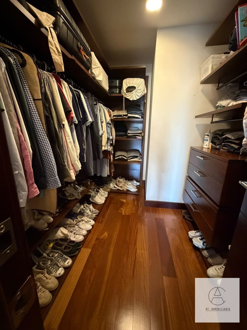 Apartamento en renta en zona 14. — Apartamento en Alquiler en Tiffany Cañada, Zona 14, Guatemala, Ciudad — foto 5 de 17
