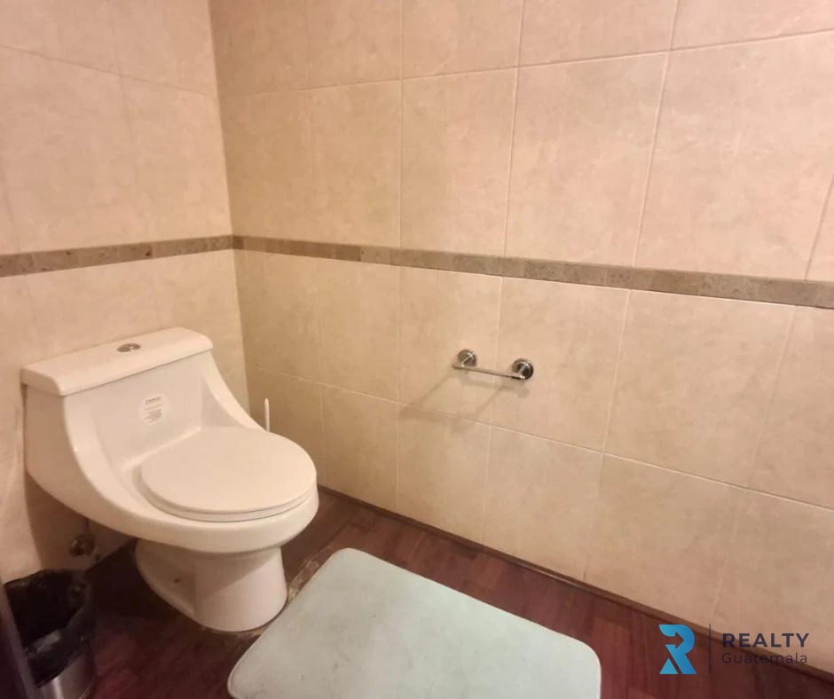 RENTO Apartamento Amueblado Edificio Santa María, zona 10 — Apartamento en Alquiler en Zona 10, Guatemala, Ciudad — foto 11 de 14