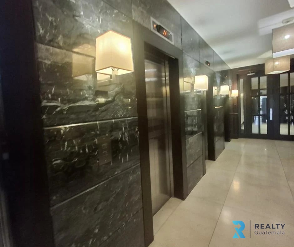 RENTO Apartamento Amueblado Edificio Santa María, zona 10 — Apartamento en Alquiler en Zona 10, Guatemala, Ciudad — foto 13 de 14