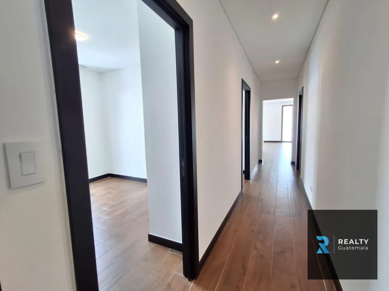 RENTO Apartamento Lirios IV, Cayalá, Zona 16 — Apartamento en Alquiler en Zona 16, Guatemala, Ciudad — foto 4 de 15