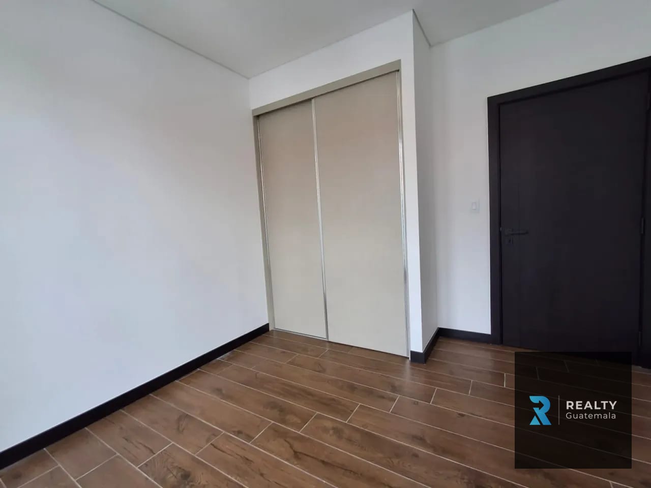 RENTO Apartamento Lirios IV, Cayalá, Zona 16 — Apartamento en Alquiler en Zona 16, Guatemala, Ciudad — foto 5 de 15
