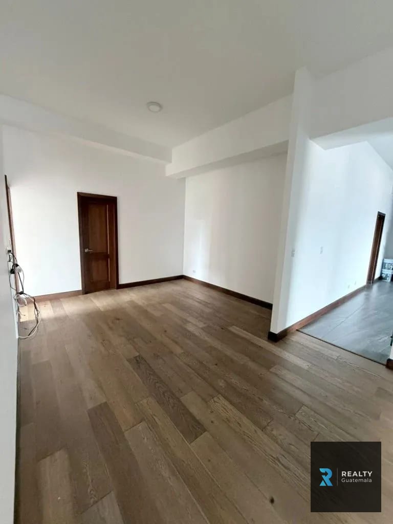 Apartamento en Renta, Zona 10!! — Apartamento en Alquiler en Salvattore, Zona 10, Guatemala, Ciudad — foto 5 de 9