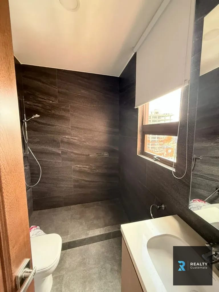 Apartamento en Renta, Zona 10!! — Apartamento en Alquiler en Salvattore, Zona 10, Guatemala, Ciudad — foto 7 de 9