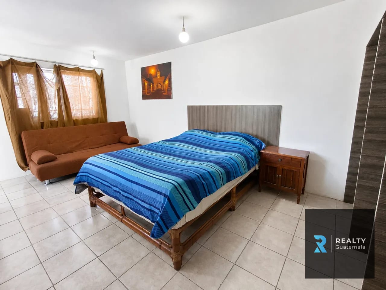 Rento Apartamento z.10 En 2o nivel independiente — Apartamento en Venta en Zona 10, Guatemala, Ciudad — foto 1 de 4