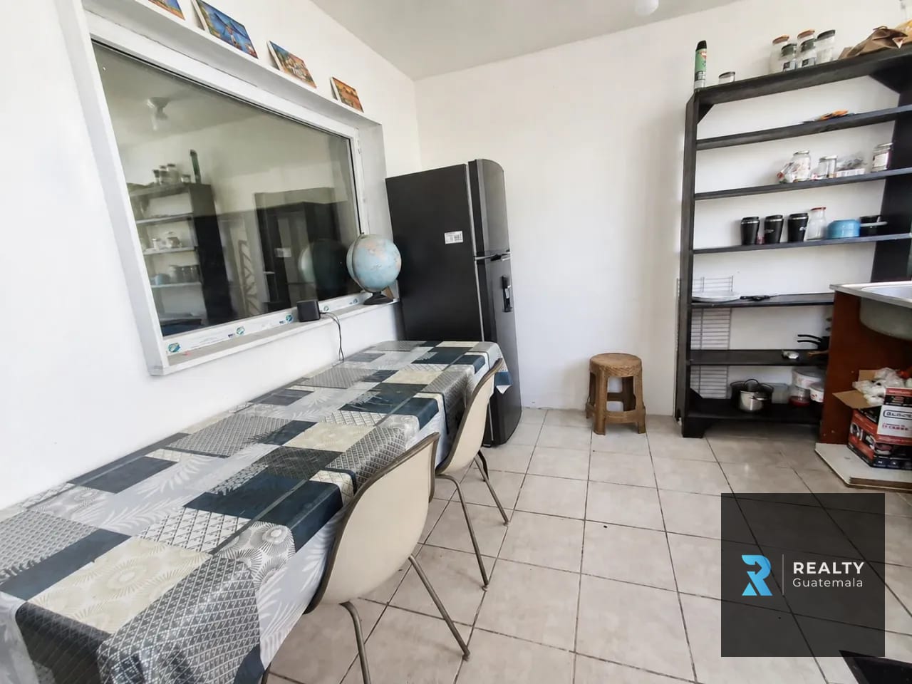 Rento Apartamento z.10 En 2o nivel independiente — Apartamento en Venta en Zona 10, Guatemala, Ciudad — foto 3 de 4