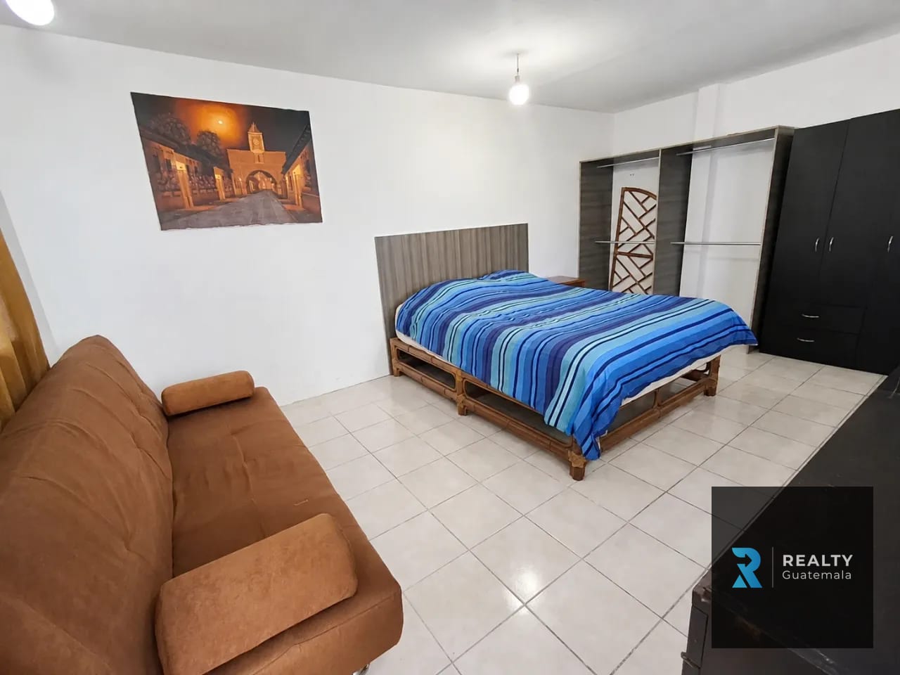 Rento Apartamento z.10 En 2o nivel independiente — Apartamento en Venta en Zona 10, Guatemala, Ciudad — foto 4 de 4