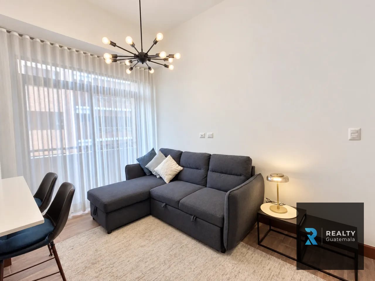 Apartamento Renta Zona 10, Salvattore Amueblado y equipado! — Apartamento en Venta en Salvattore, Zona 10, Guatemala, Ciudad — foto 1 de 7