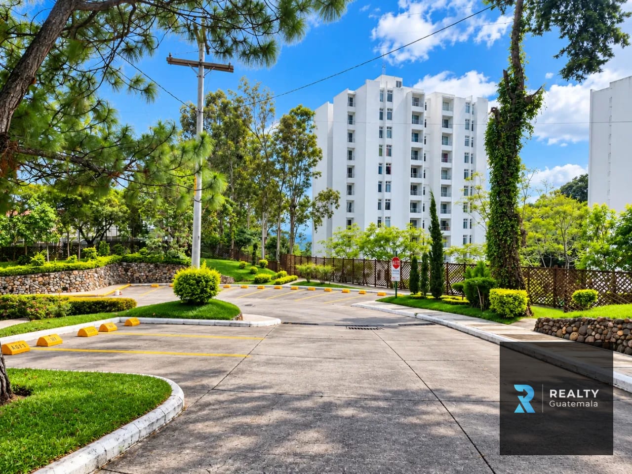 Vendo Apartamento Alta Vista, Naranjo Mixco — Apartamento en Venta en Alta Villa el Naranjo, Zona 11 Mixco, Guatemala, Ciudad — foto 1 de 10