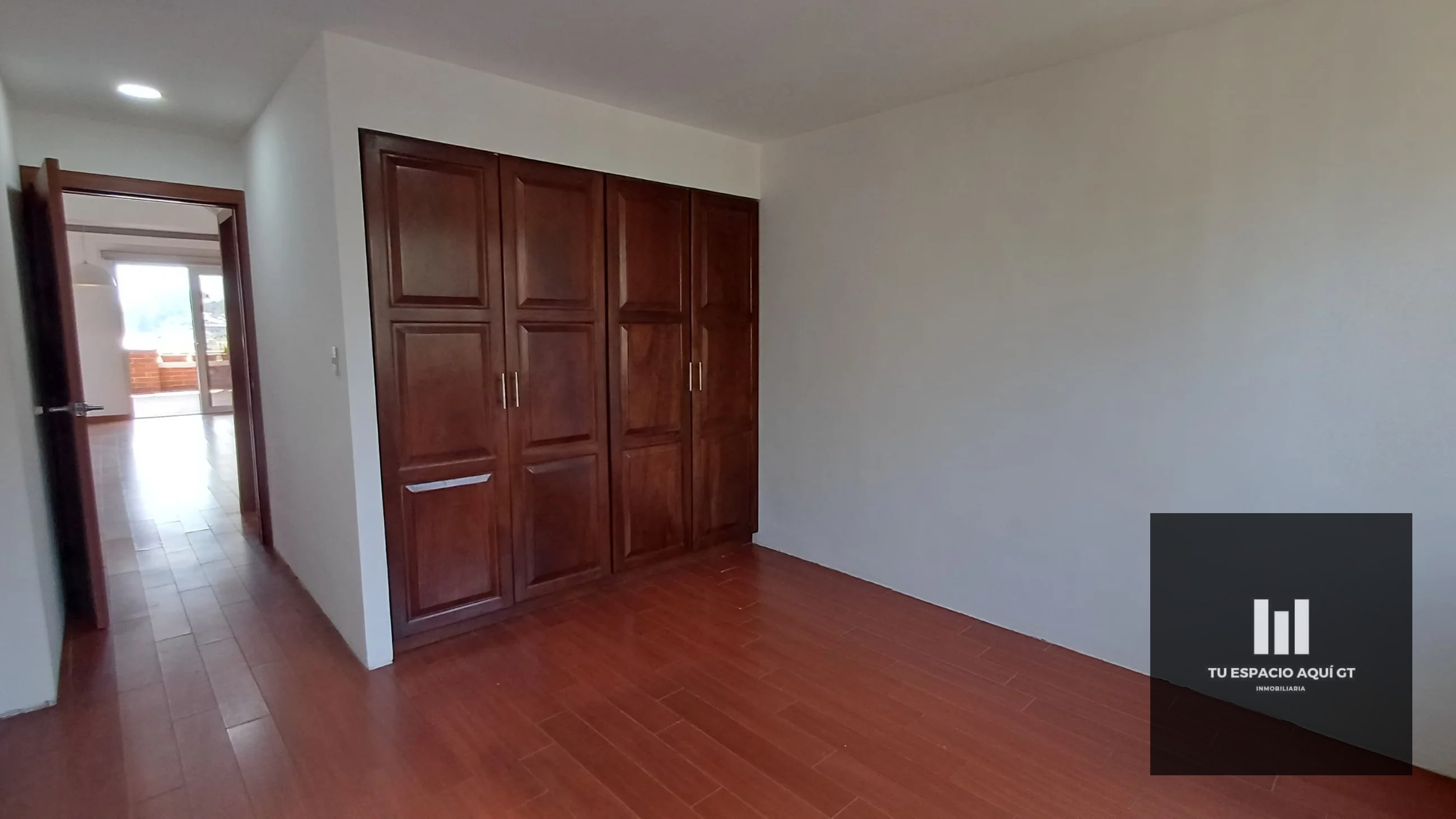 Apartamento Tipo Penthouse En Venta En Jardines De Floresta, Zona 7 — Apartamento en Venta en Jardines de la Floresta, Zona 7, Guatemala, Ciudad — foto 5 de 13