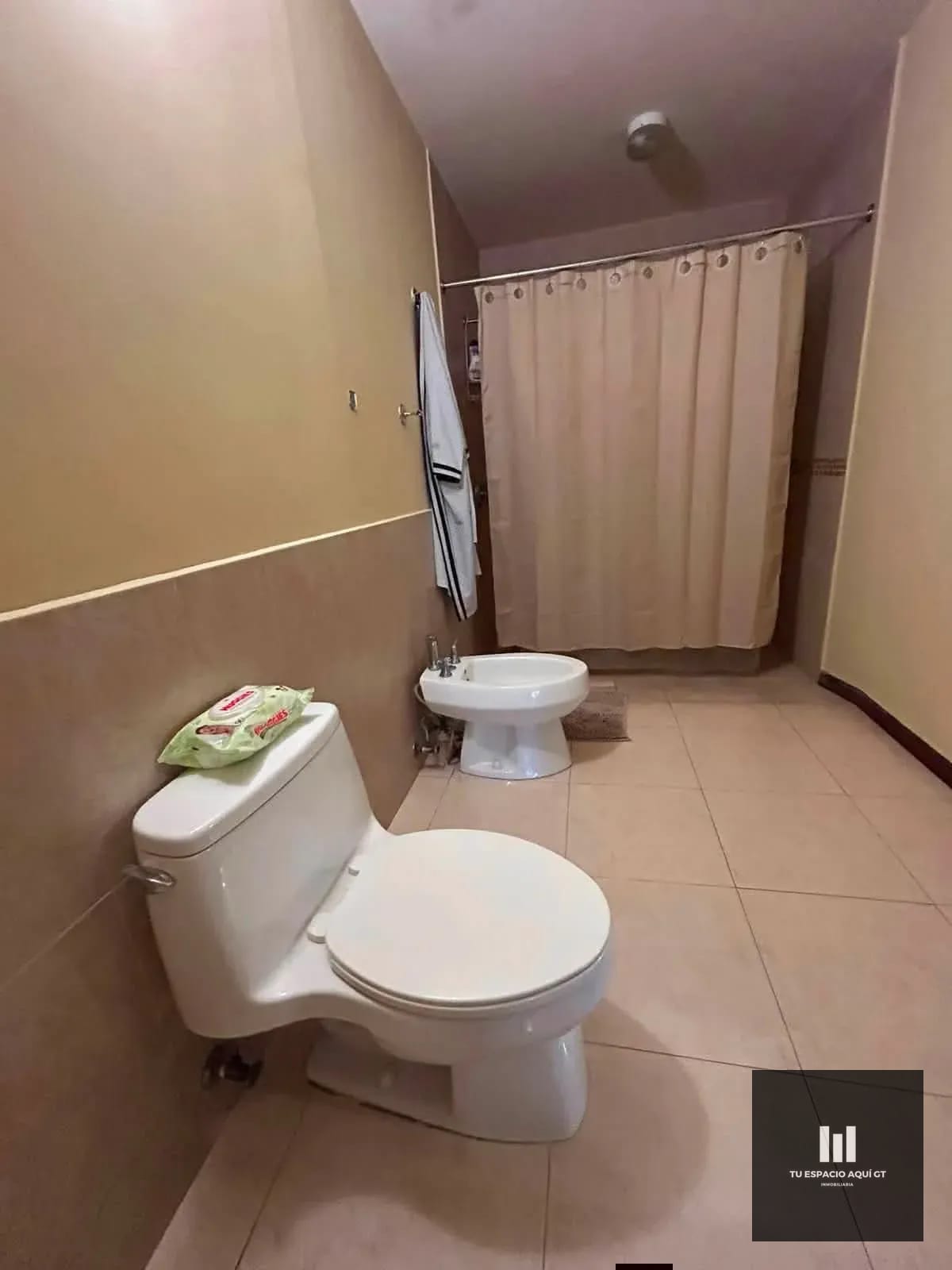 Bello apartamento En Venta En Torre Del Valle ll, Zona 10 — Apartamento en Venta en Zona 10, Guatemala, Ciudad — foto 10 de 12