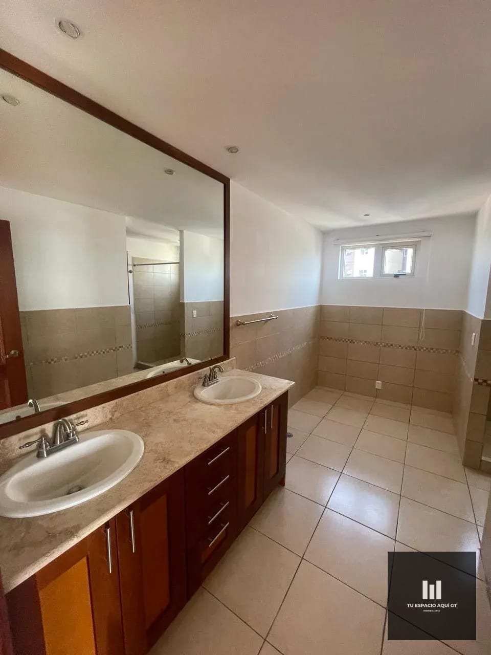 Precioso Apartamento En Renta En Botticelli, Zona 15 — Apartamento en Alquiler en Botticelli, Zona 15, Guatemala, Ciudad — foto 9 de 13
