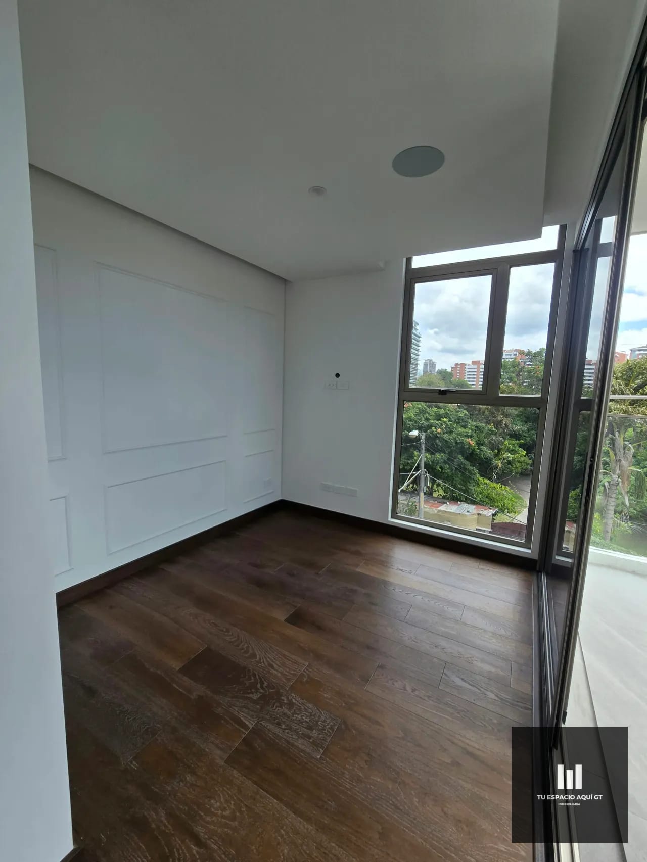Precioso Apartamento En Venta En Edificio Atarah,Zona 10 — Apartamento en Venta en Atarah, Zona 10, Guatemala, Ciudad — foto 2 de 10