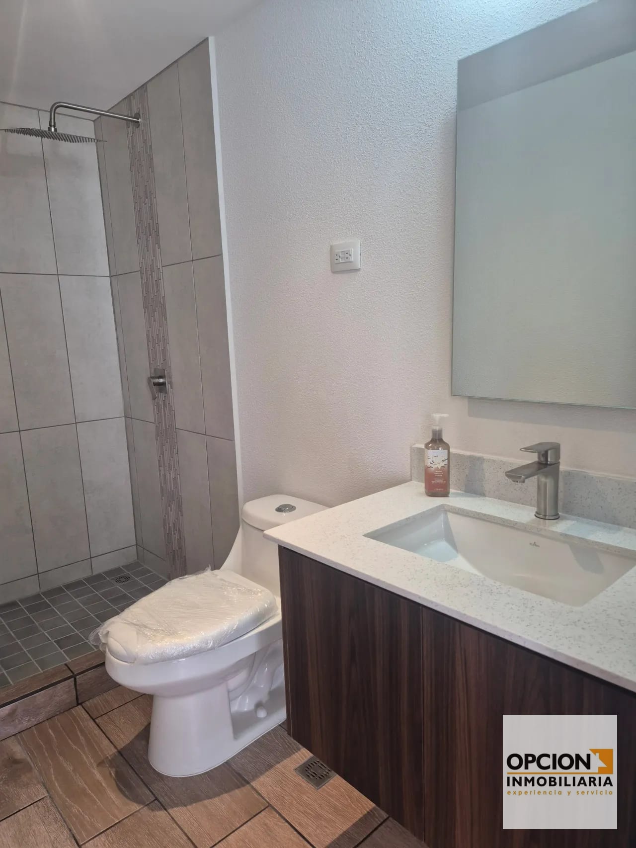 Rento Apartamento Z. 16. Si 2021 T4 — Apartamento en Alquiler en San Isidro 20/21, Zona 16, Guatemala, Ciudad — foto 6 de 9