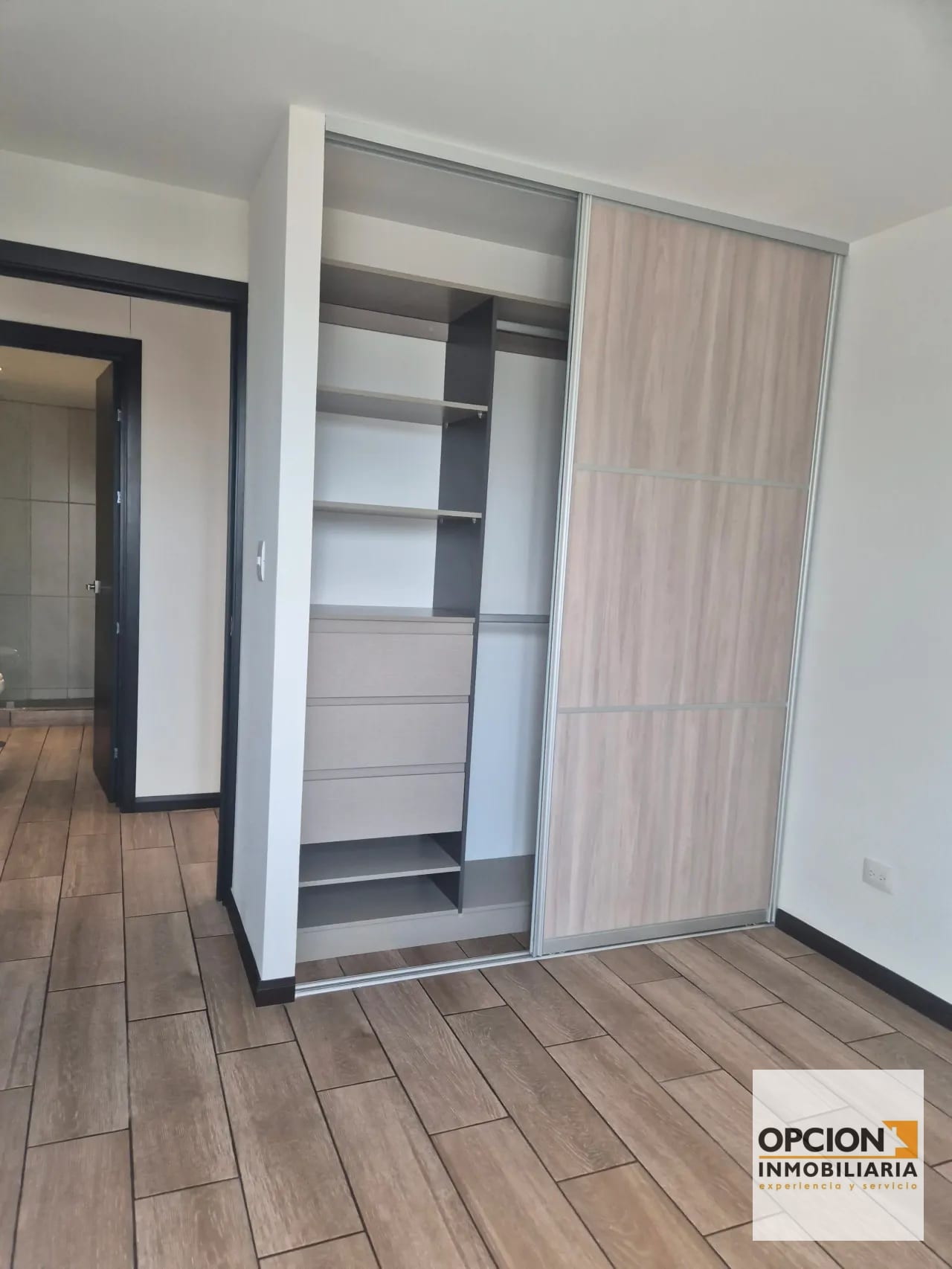 Rento Apartamento Z. 16 San Isidro 2021 T4 — Apartamento en Venta en San Isidro 20/21, Zona 16, Guatemala, Ciudad — foto 7 de 12