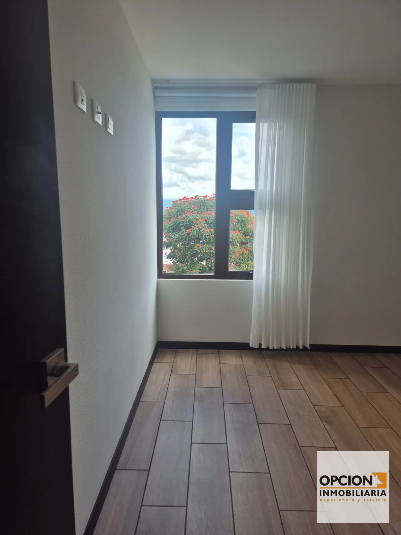 Rento Apartamento Z. 16 San Isidro 2021 T4 — Apartamento en Venta en San Isidro 20/21, Zona 16, Guatemala, Ciudad — foto 8 de 12