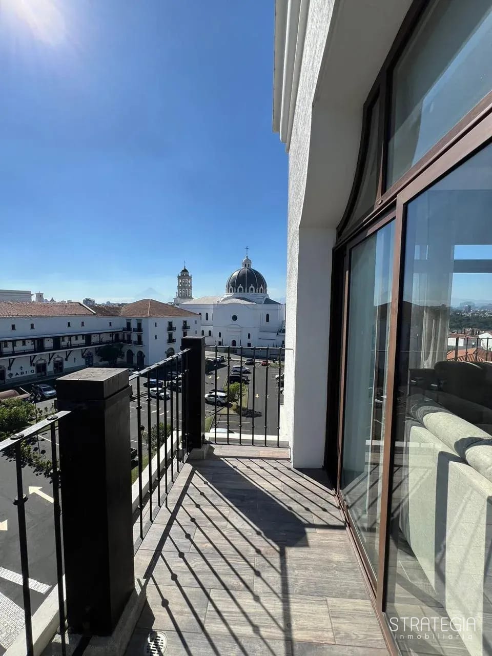 Penthouse en Renta Lirios de Cayalá — Apartamento en Alquiler en Lirios de Cayalá I, Zona 16, Guatemala, Ciudad — foto 1 de 13