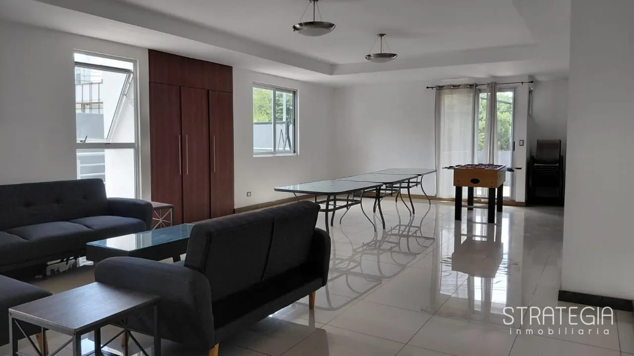 Renta: Apartamento en zona 16 — Apartamento en Alquiler en Lomas de San Isidro, Zona 16, Guatemala, Ciudad — foto 9 de 10