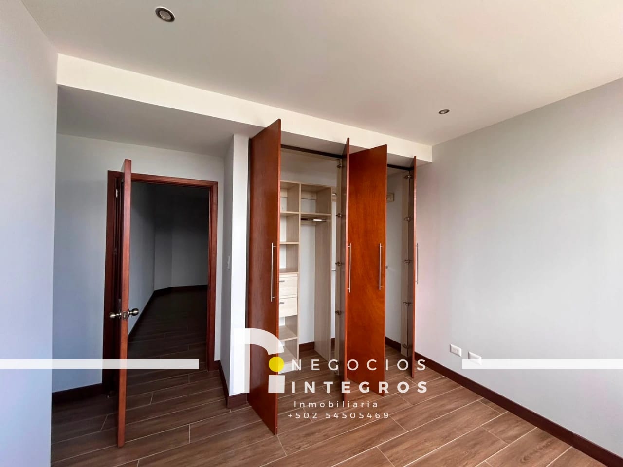 Vendo Apartamento Milenia Oakland Z.10 - Remodelado — Apartamento en Venta en Milenia, Zona 10, Guatemala, Ciudad — foto 9 de 17
