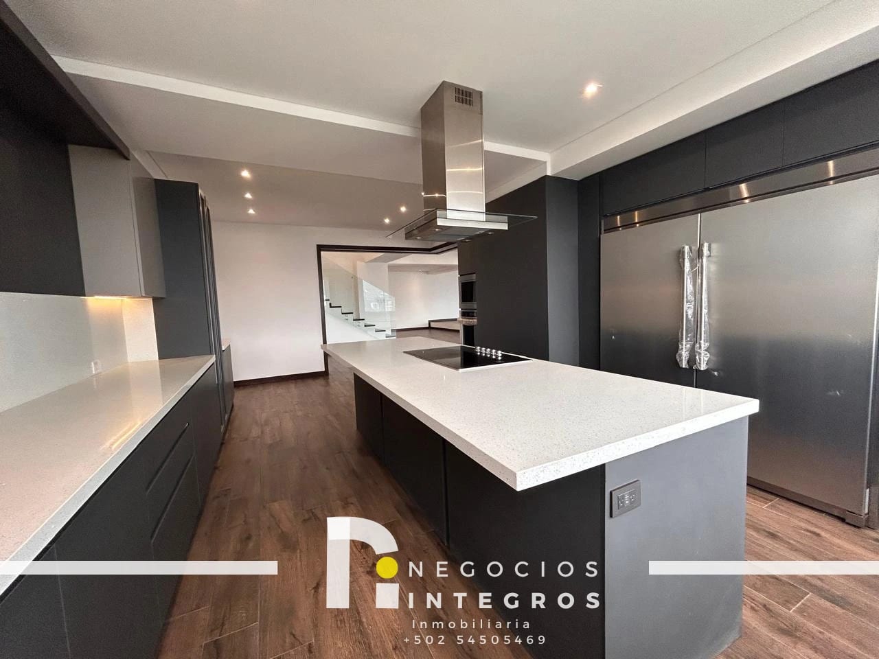 Vendo Espectacular Penthouse en Z.10 Oakland — Apartamento en Venta en Milenia, Zona 10, Guatemala, Ciudad — foto 6 de 17