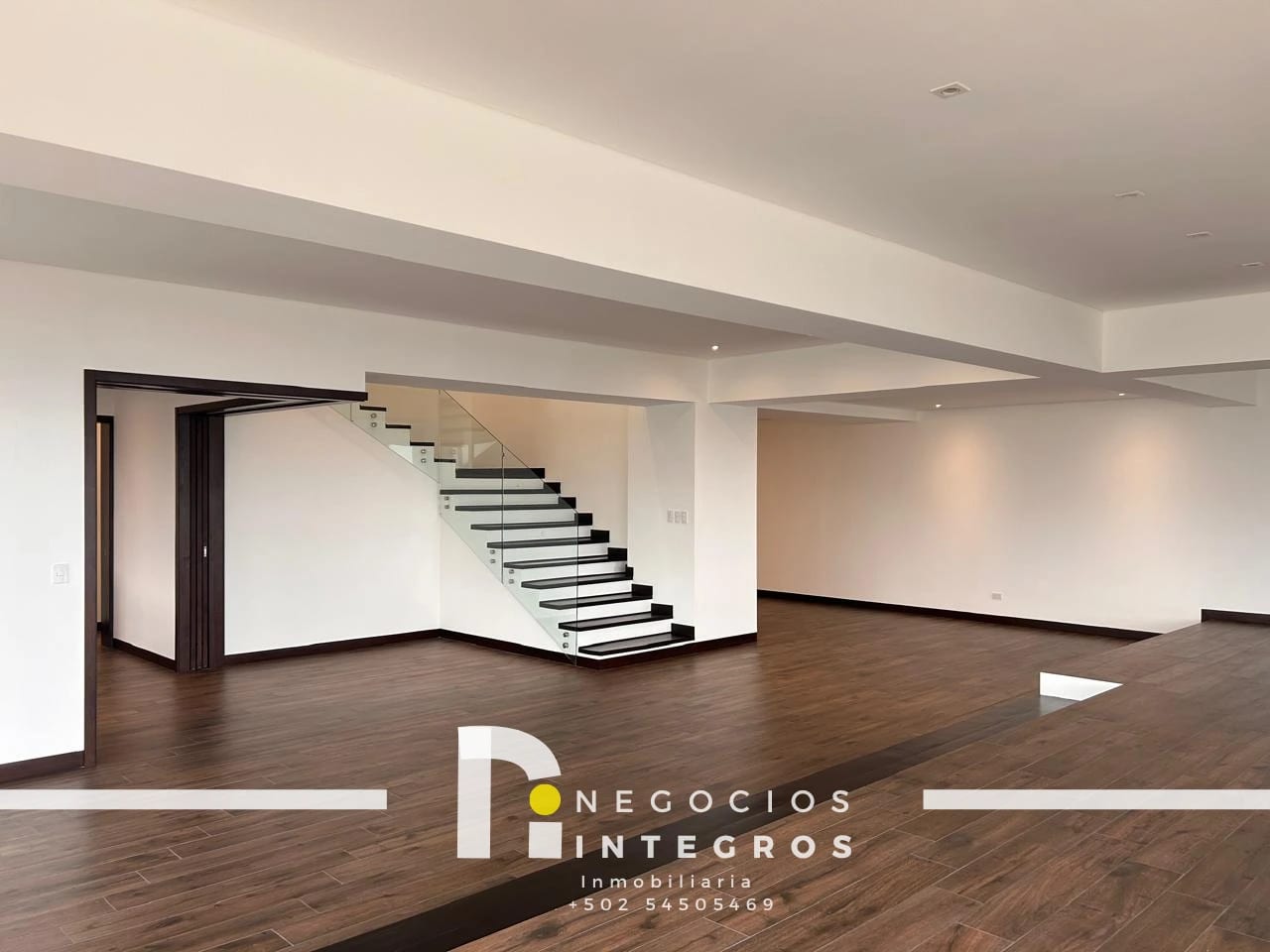 Vendo Espectacular Penthouse en Z.10 Oakland — Apartamento en Venta en Milenia, Zona 10, Guatemala, Ciudad — foto 3 de 17