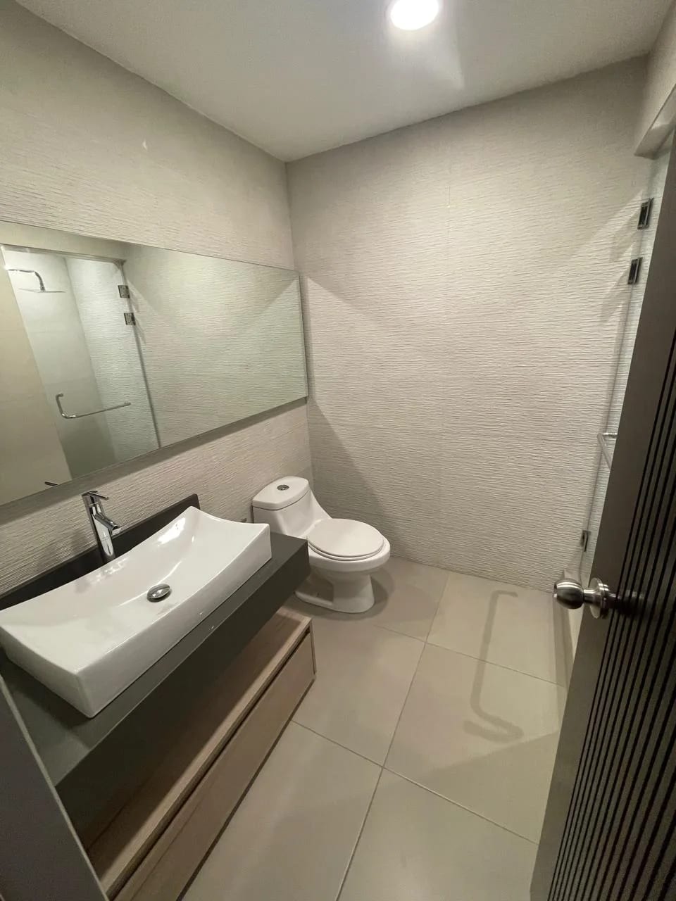 Venta de apartamento en Zona 14 Villa Fontana amplio y exclusivo con 400 Mt2. — Apartamento en Venta en Villa Fontana, Zona 14, Guatemala, Ciudad — foto 8 de 11