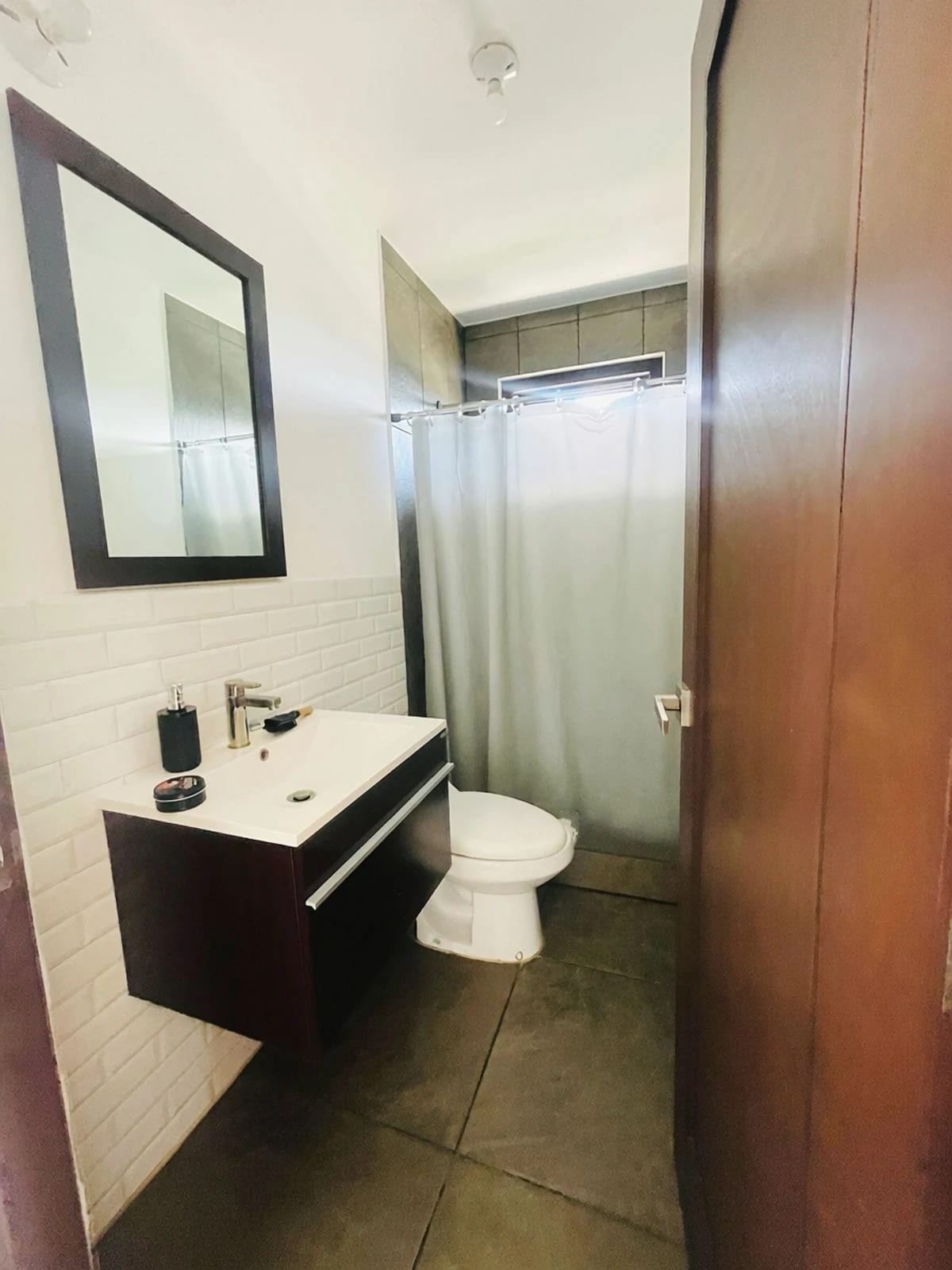 Alquiler de apartamento en zona 11 Balmes de 2 dormitorios ampliado — Apartamento en Alquiler en Balmes 47, Zona 11, Guatemala, Ciudad — foto 7 de 16