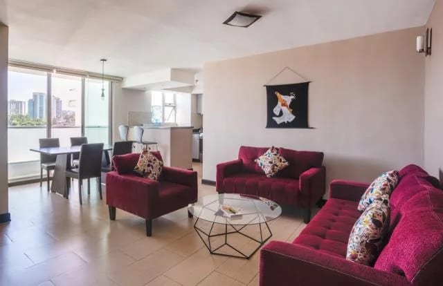 Alquilo Apartamento en Zona 14 Condado la Villa de 3 Dormitorios Amue — Apartamento en Alquiler en Condado La Villa, Zona 14, Guatemala, Ciudad — foto 1 de 15