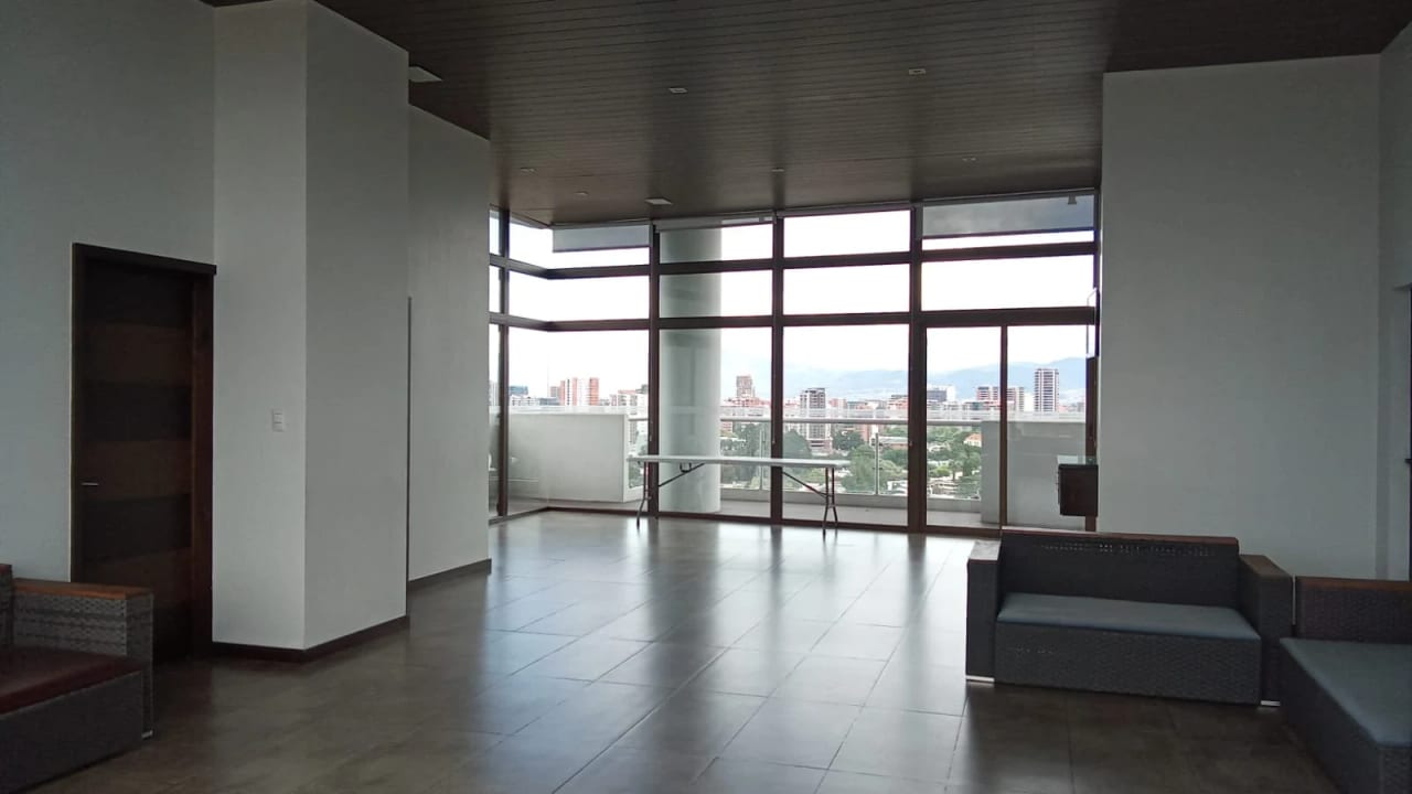 Alquiler de apartamento en zona 15 Edificio 360 de 3 dormitorios — Apartamento en Alquiler en Torre 360°, Zona 15, Guatemala, Ciudad — foto 11 de 16