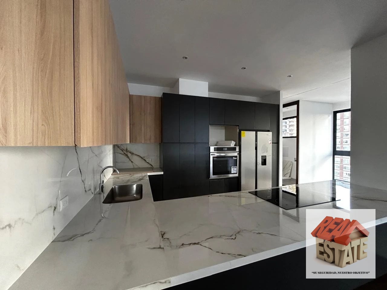 Edificio Zona 14 NUEVO alquilo apartamento sector súper exclusivo — Apartamento en Alquiler en Torre Carrá, Zona 14, Guatemala, Ciudad — foto 4 de 12
