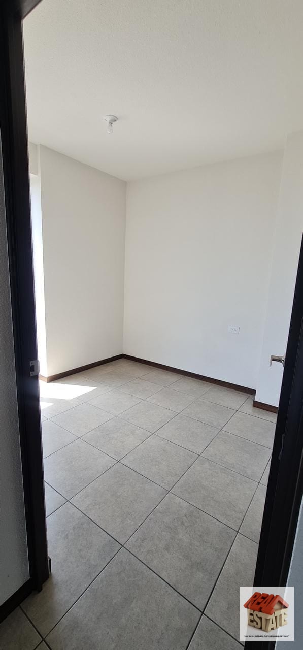 Zona 12 Edificio INITI vendo apartamento NUEVO amplio — Apartamento en Venta en Prados de Monte María, Zona 12, Guatemala, Ciudad — foto 8 de 16