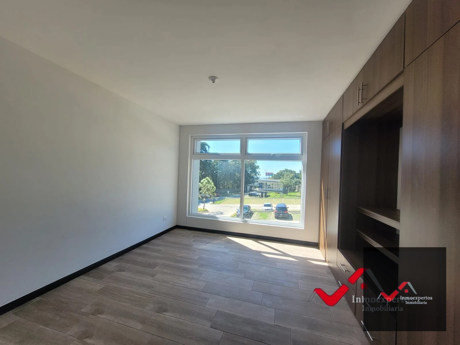 APARTAMENTO EN VENTA ZONA 1 MIXCO — Apartamento en Venta en Sakai, Zona 1 Mixco, Guatemala, Ciudad — foto 2 de 12