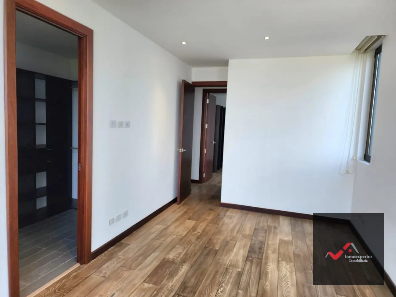 Apartamento en Renta, Zona 15 Vista Hermosa II Edificio Vhista — Apartamento en Alquiler en Vhista, Zona 15, Guatemala, Ciudad — foto 4 de 14