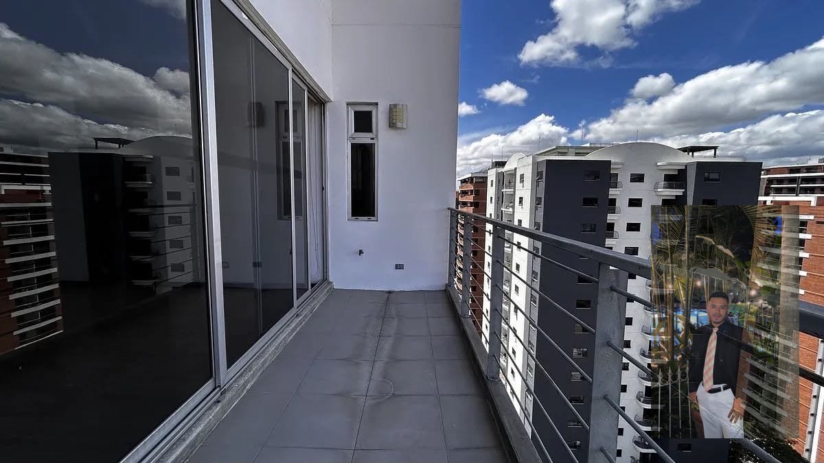 VENTA Penthouse | Edificio Torre Catorce, Zona 14 — Apartamento en Venta en Zona 14, Guatemala, Ciudad — foto 6 de 17