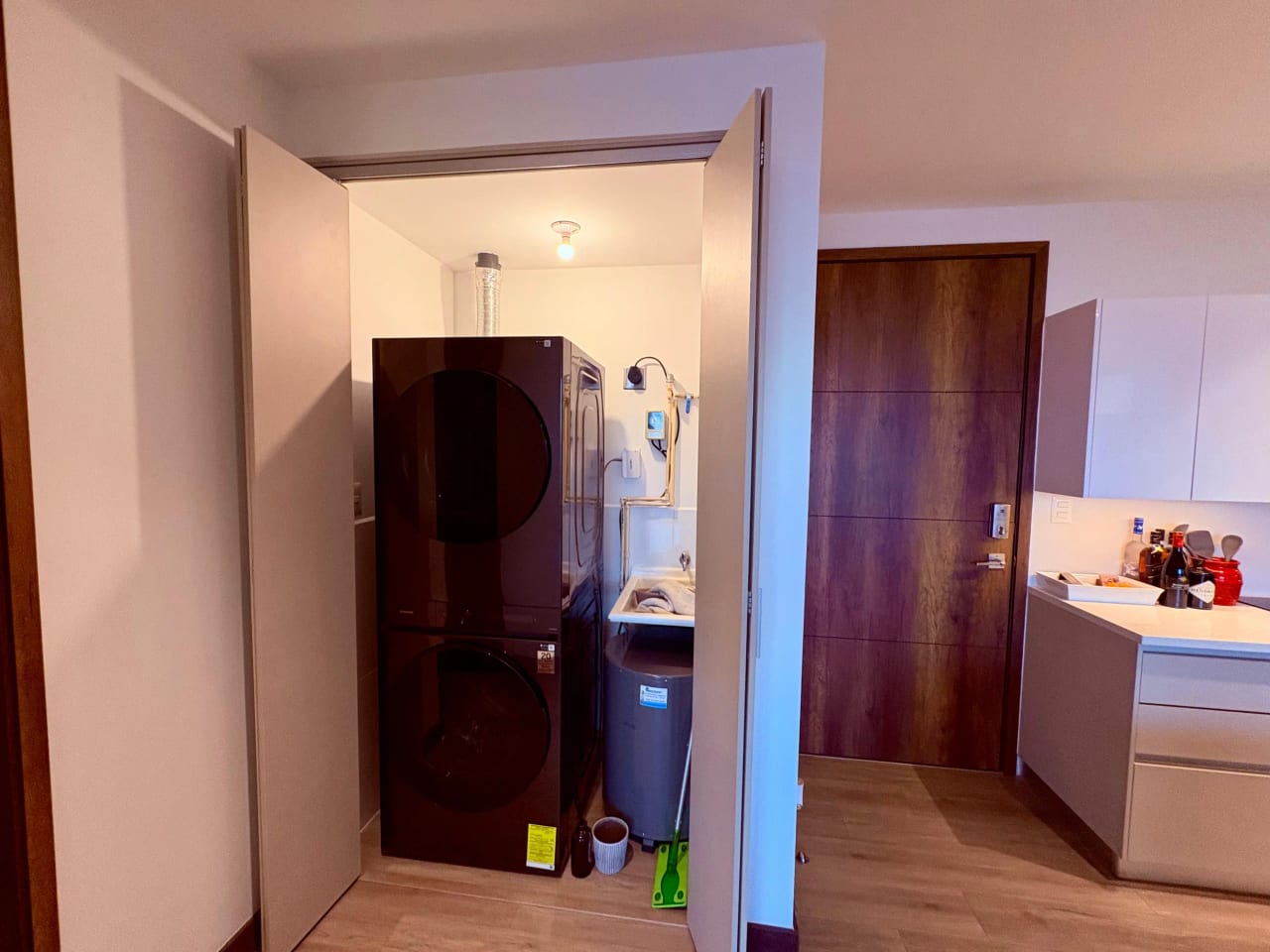 Espectacular apartamento en venta o alquiler en zona 13 — Apartamento en Venta en Artis, Zona 13, Guatemala, Ciudad — foto 8 de 11