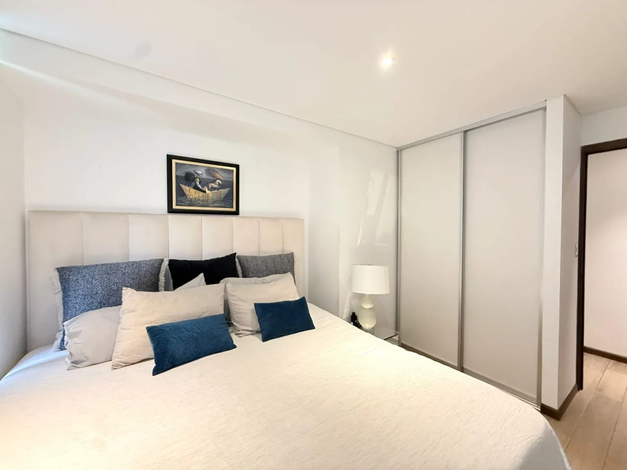 Vendo amplio y moderno apartamento en Z.13 cerca de Ave. Las Américas — Apartamento en Venta en Inara Americas, Zona 13, Guatemala, Ciudad — foto 5 de 8