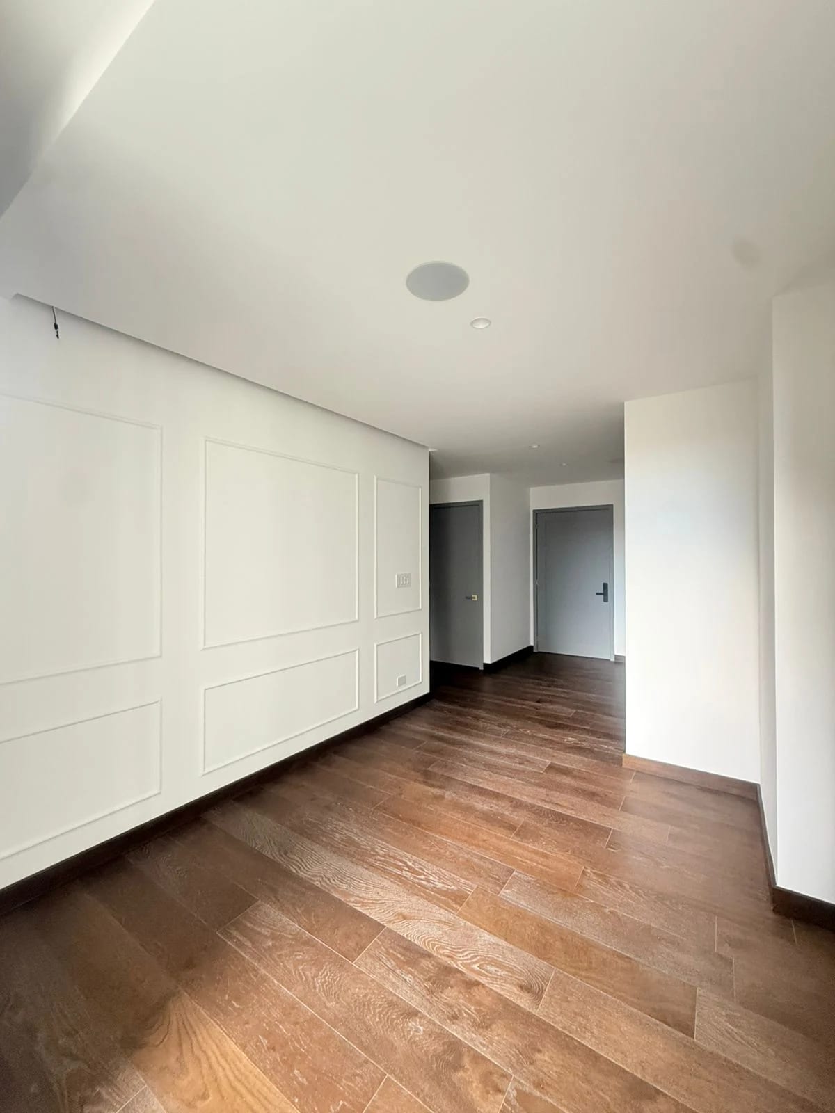 Vendo en Ganga apartamento en Z. 10 — Apartamento en Venta en Atarah, Zona 10, Guatemala, Ciudad — foto 1 de 11