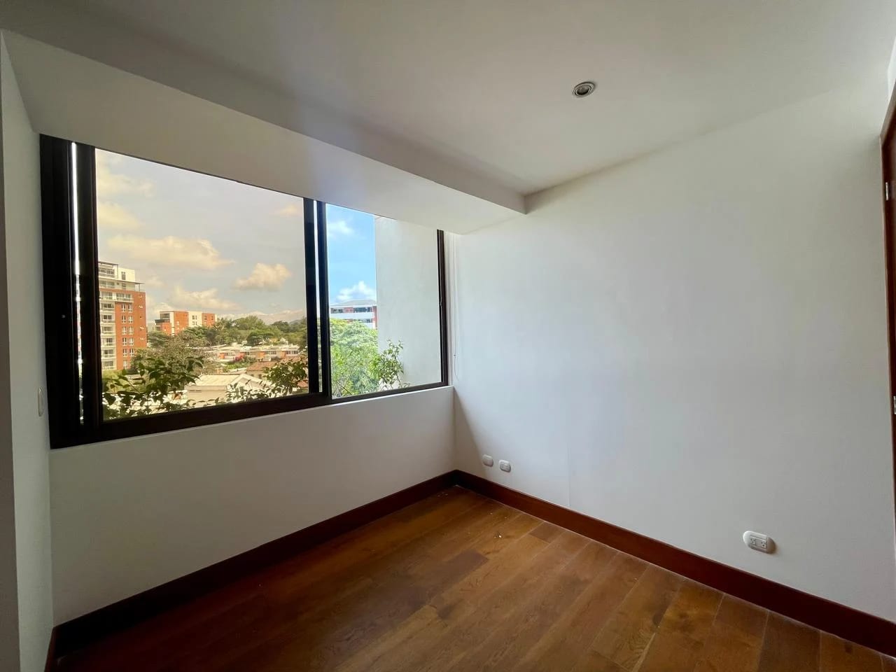 Alquilo amplio apartamento en zona 15 VH1 — Apartamento en Alquiler en Ápice, Zona 15, Guatemala, Ciudad — foto 12 de 12